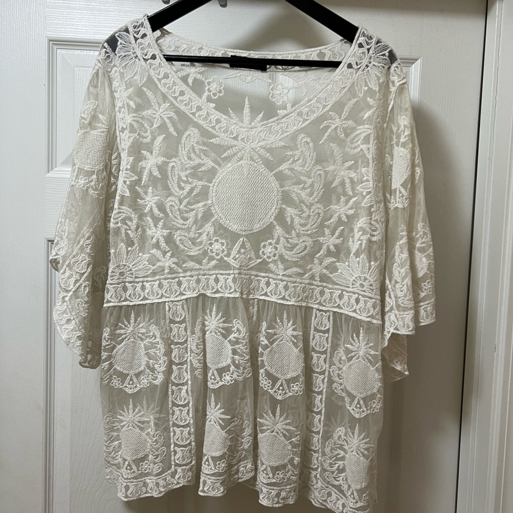 QED London Cream Lace Blouse